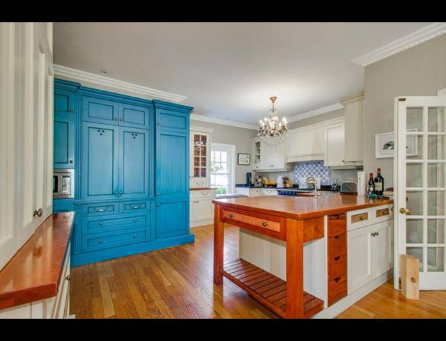 4 BEDROOM PROPERTY TO RENT IN FOURWAYS GARDENS